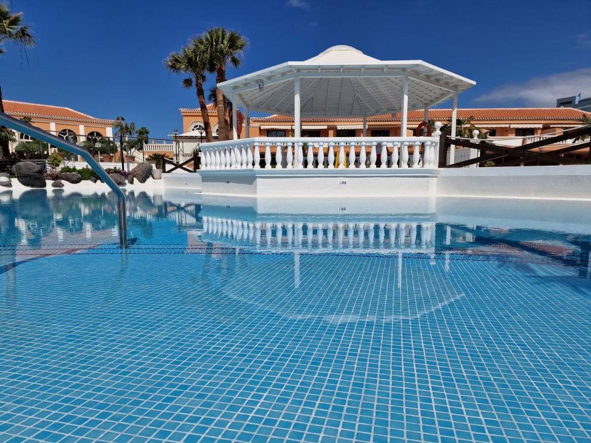 Exclusive Attic Las Vistas 3 With Breathtaking Sea View, Only 100 M To The Sea, Heated Pool, Aircon, Wifi Arona  Eksteriør bilde